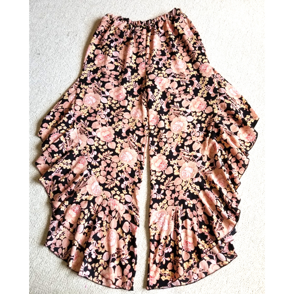 Womens Pants-PYRAMID COLLECTION-pink/black floral pull-on ruffled BOHO Hippie-L